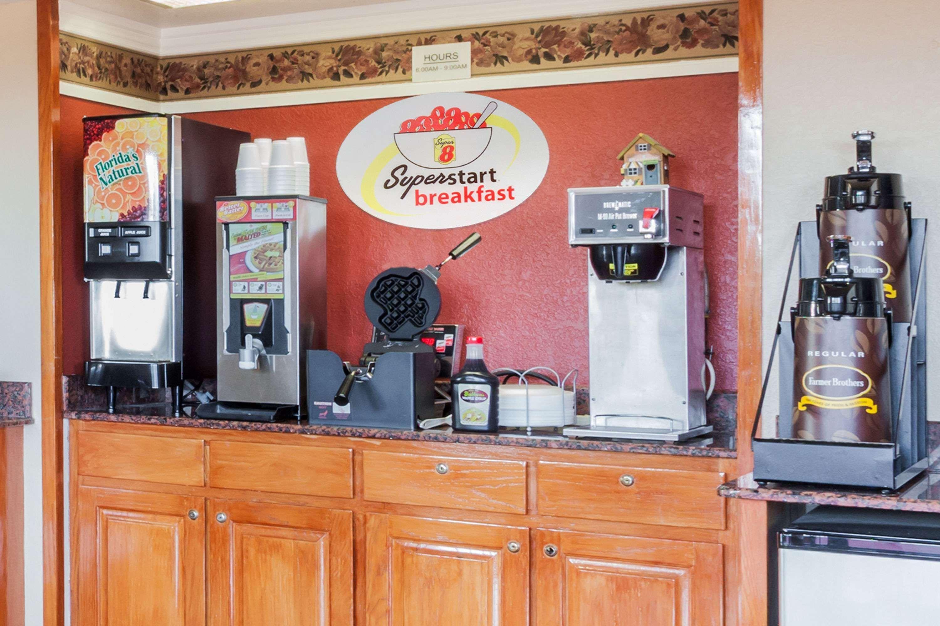Super 8 By Wyndham Mount Vernon Luaran gambar