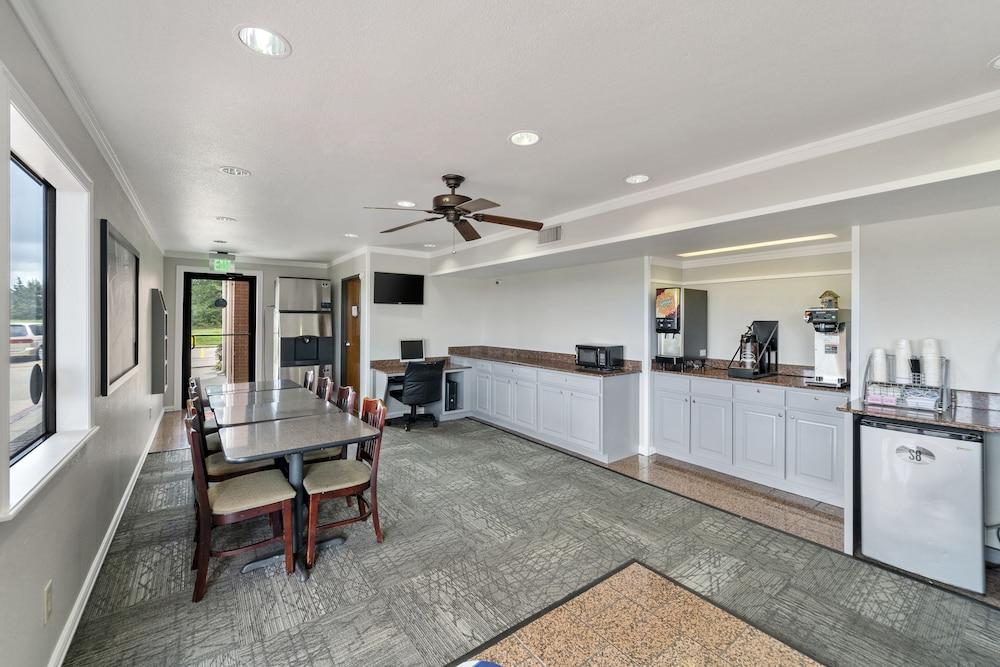 Super 8 By Wyndham Mount Vernon Luaran gambar
