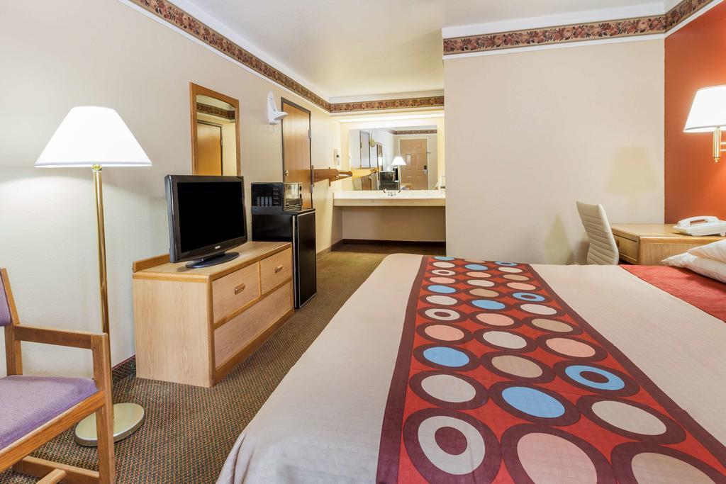 Super 8 By Wyndham Mount Vernon Luaran gambar